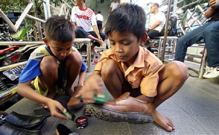 Duh, Mayoritas Anak Tak Sekolah Berasal dari Keluarga Berpenghasilan Rendah