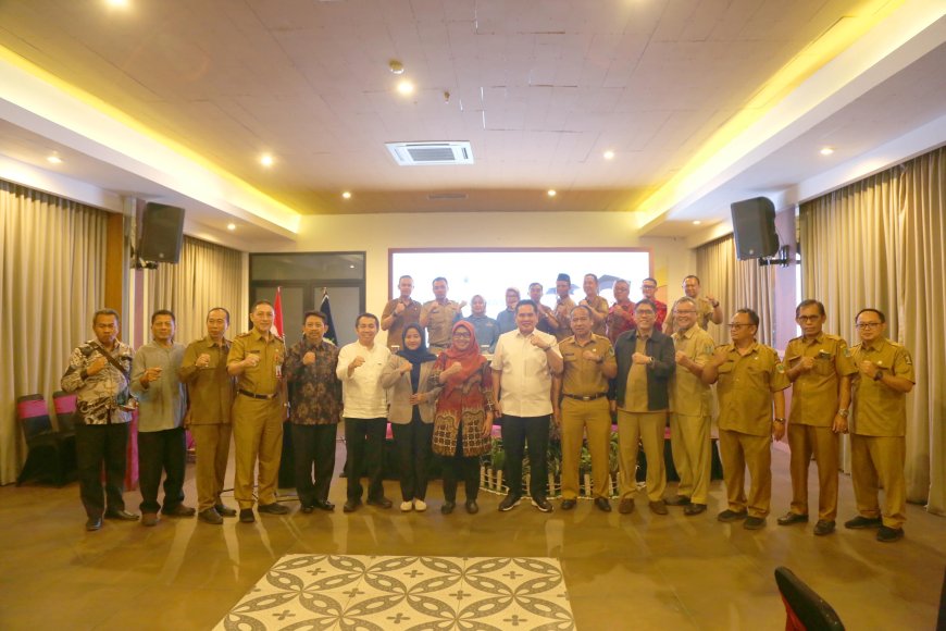 APKASI-YPAN GAUNGKAN PROGRAM BEASISWA INDONESIA EMAS SE-JAWA BARAT