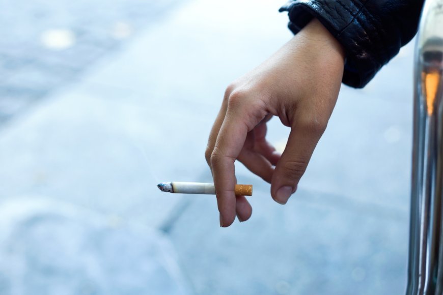 Tersesat dalam Kebiasaan: Perkembangan Konsumsi Rokok di Kalangan Remaja Indonesia